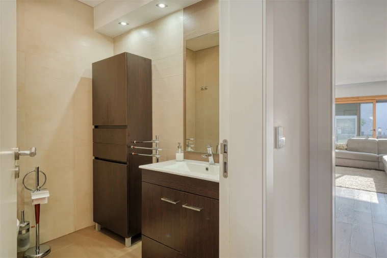 Moradia T4 para Venda em São João das Lampas e Terrugem Foto 16