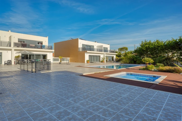 Moradia T4 para Venda em São João das Lampas e Terrugem Foto 5