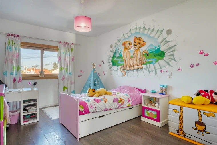 Moradia T4 para Venda em São João das Lampas e Terrugem Foto 26