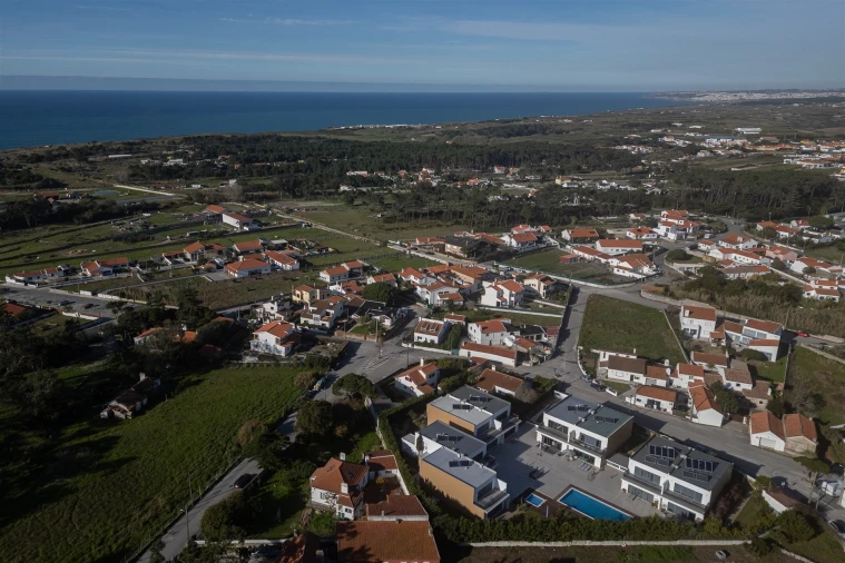 Moradia T4 para Venda em São João das Lampas e Terrugem Foto 37