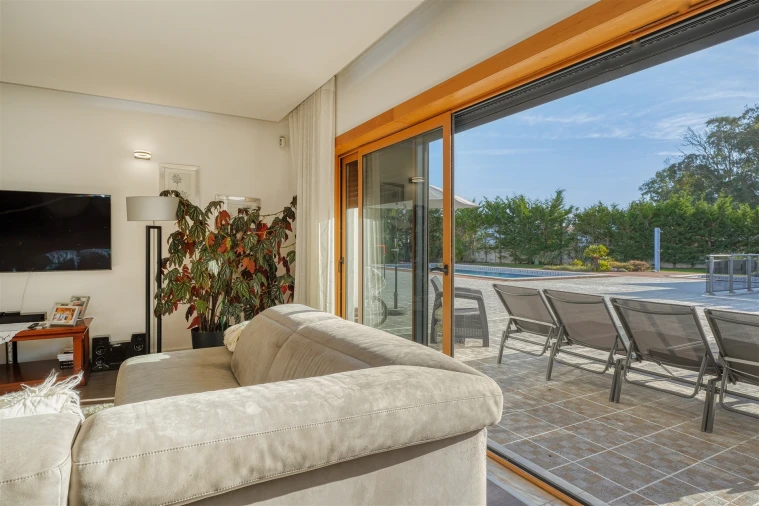 Moradia T4 para Venda em São João das Lampas e Terrugem Foto 12