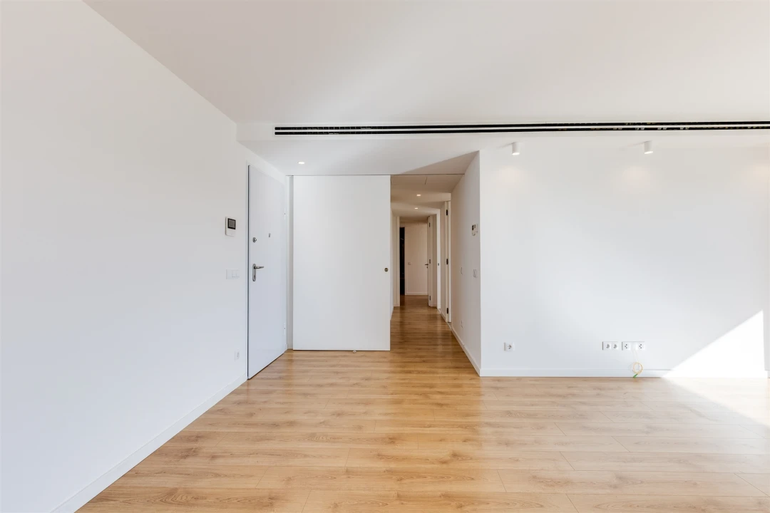 Apartamento T3 para Arrendamento em Leiria, Pousos, Barreira e Cortes Foto 9