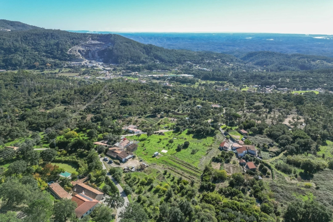 Quinta T2 para Venda em Monchique Foto 10