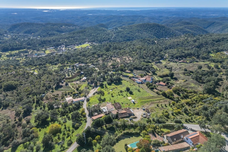 Quinta T2 para Venda em Monchique Foto 3