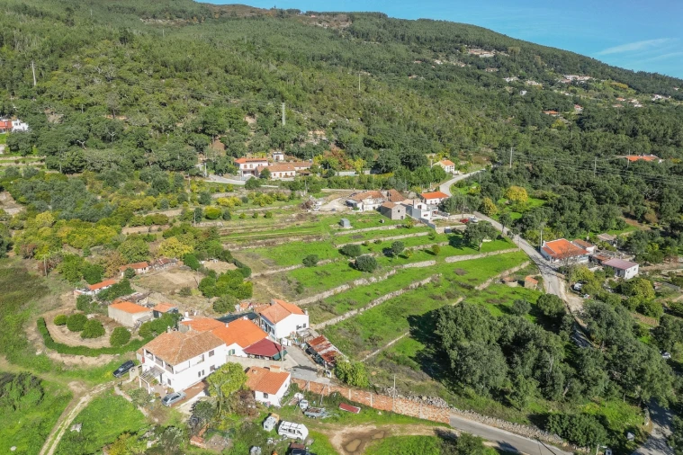 Quinta T2 para Venda em Monchique