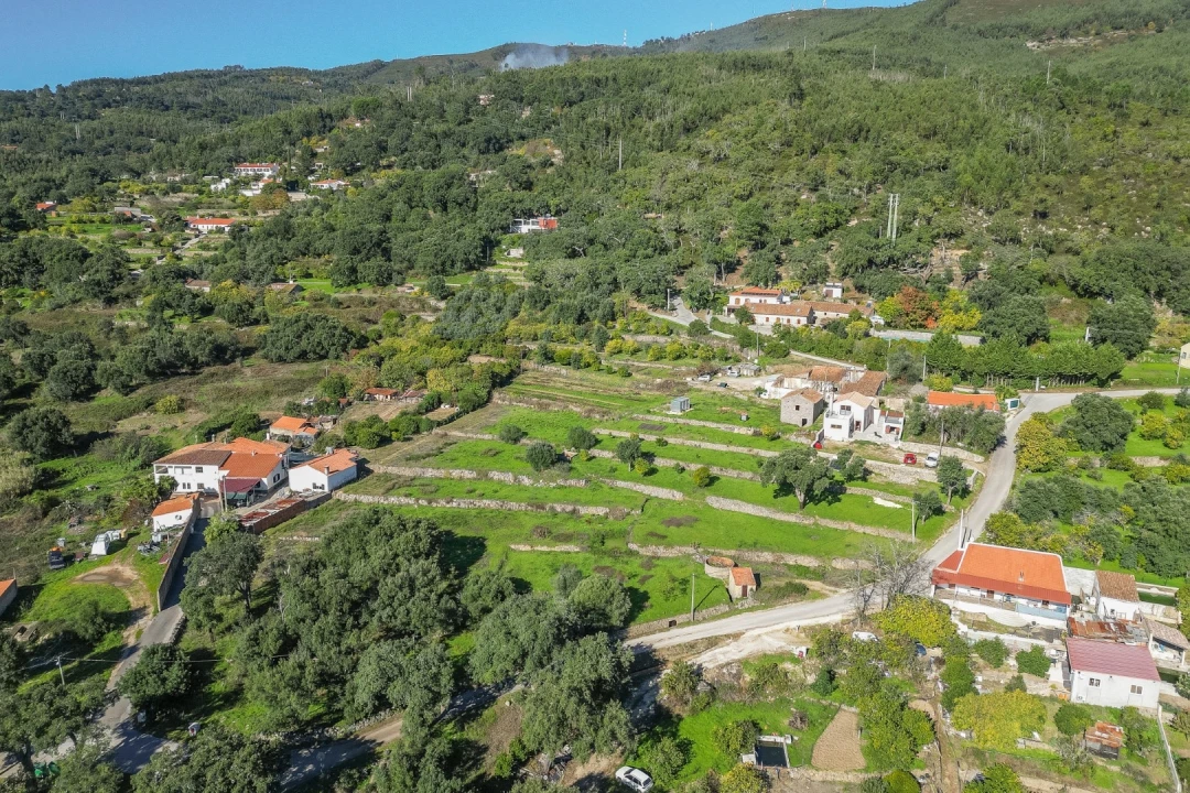 Quinta T2 para Venda em Monchique Foto 6