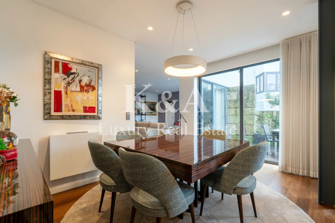 Moradia T3 para Venda em Lordelo do Ouro e Massarelos Foto 2