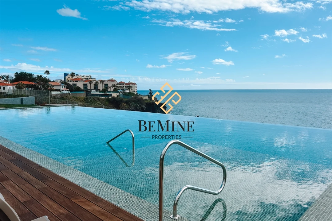 Apartamento T3 para Venda em São Martinho Foto 2