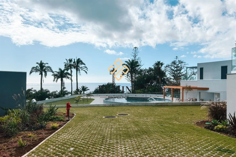 Apartamento T3 para Venda em São Martinho Foto 4