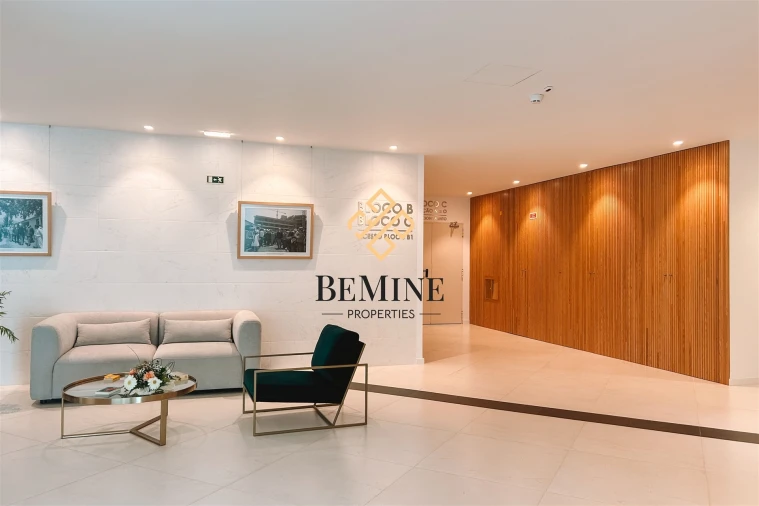 Apartamento T3 para Venda em São Martinho Foto 9