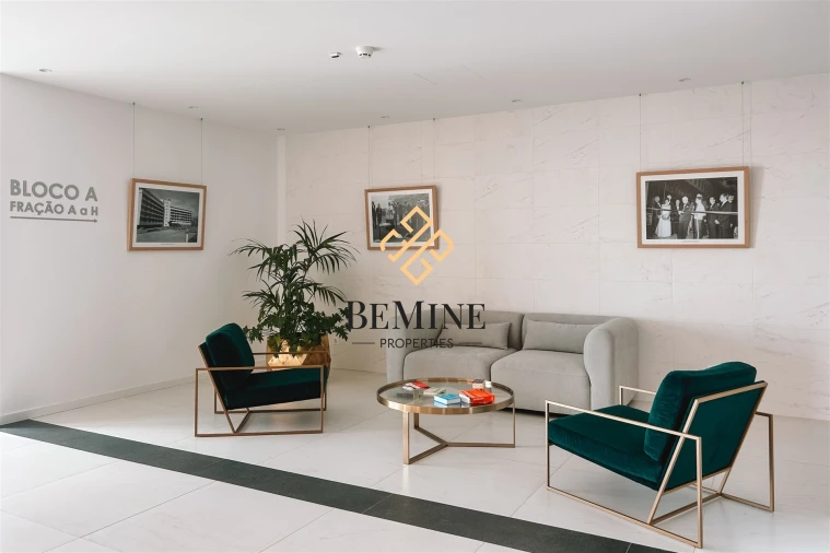 Apartamento T3 para Venda em São Martinho Foto 8