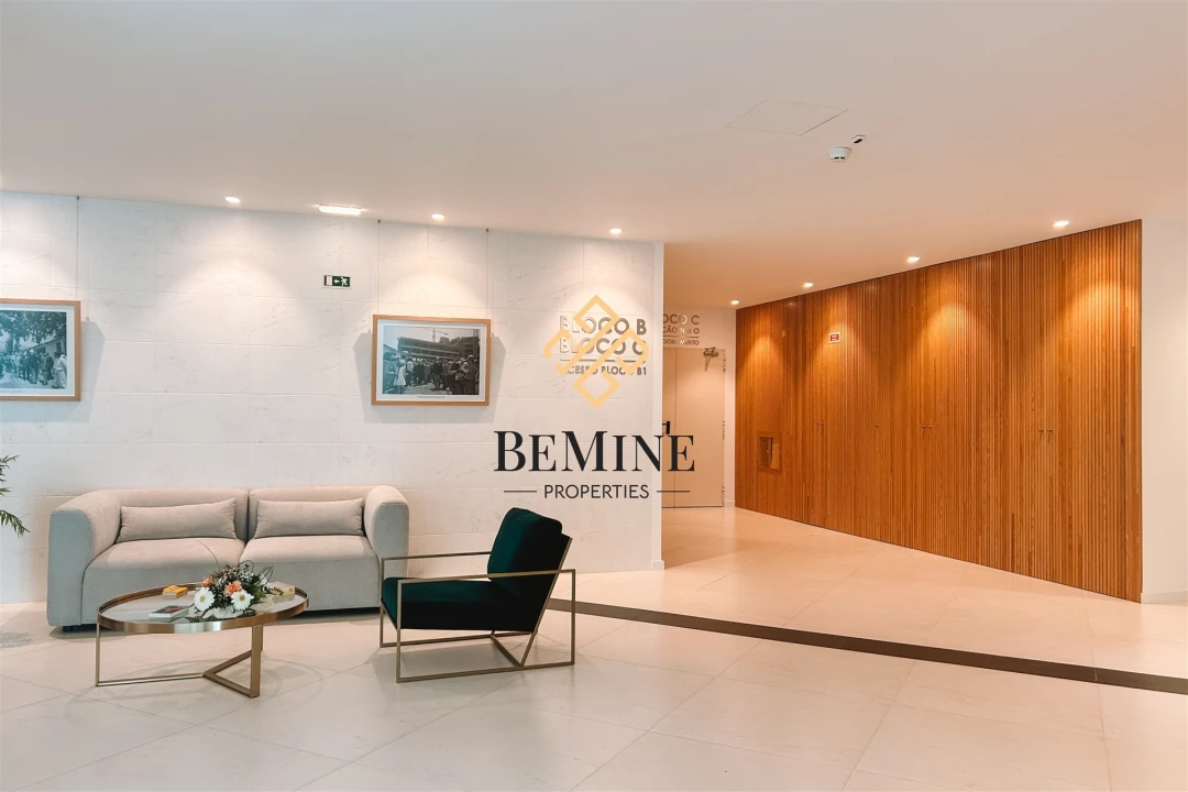 Apartamento T3 para Venda em São Martinho Foto 9