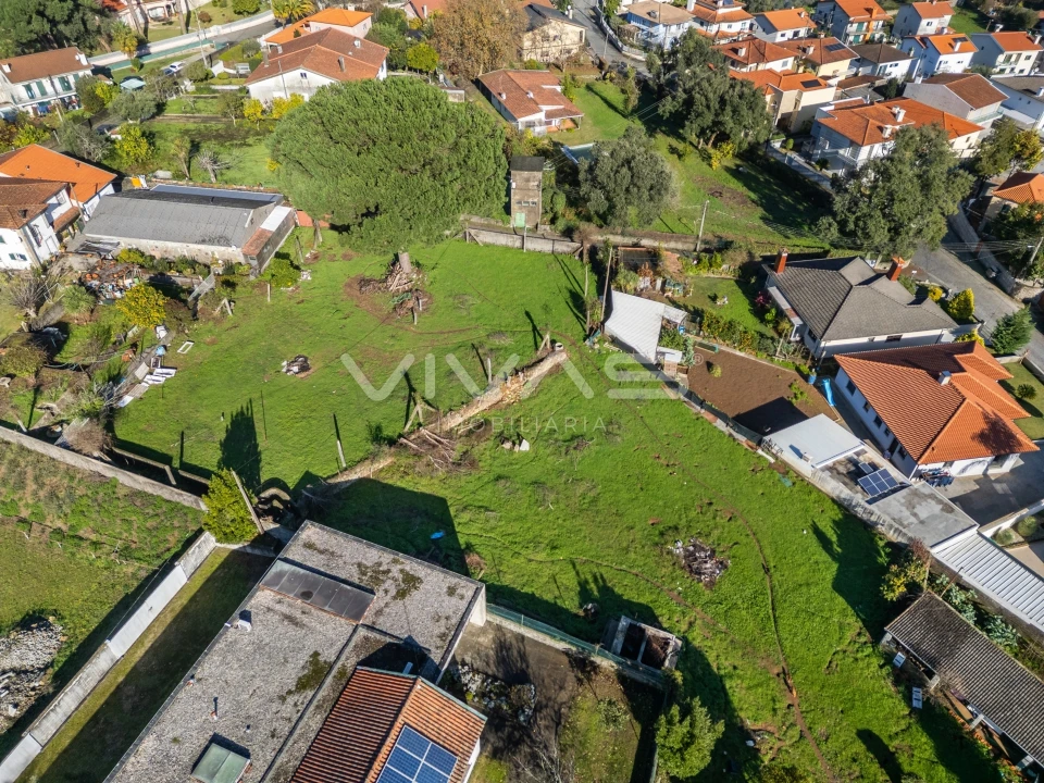 Terreno para Venda em Merelim (São Paio), Panoias e Parada de Tibães Foto 4