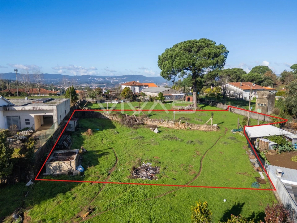 Terreno para Venda em Merelim (São Paio), Panoias e Parada de Tibães Foto 14