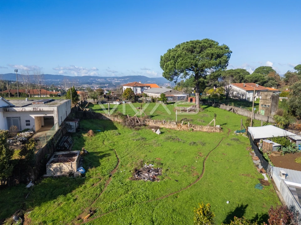 Terreno para Venda em Merelim (São Paio), Panoias e Parada de Tibães Foto 10