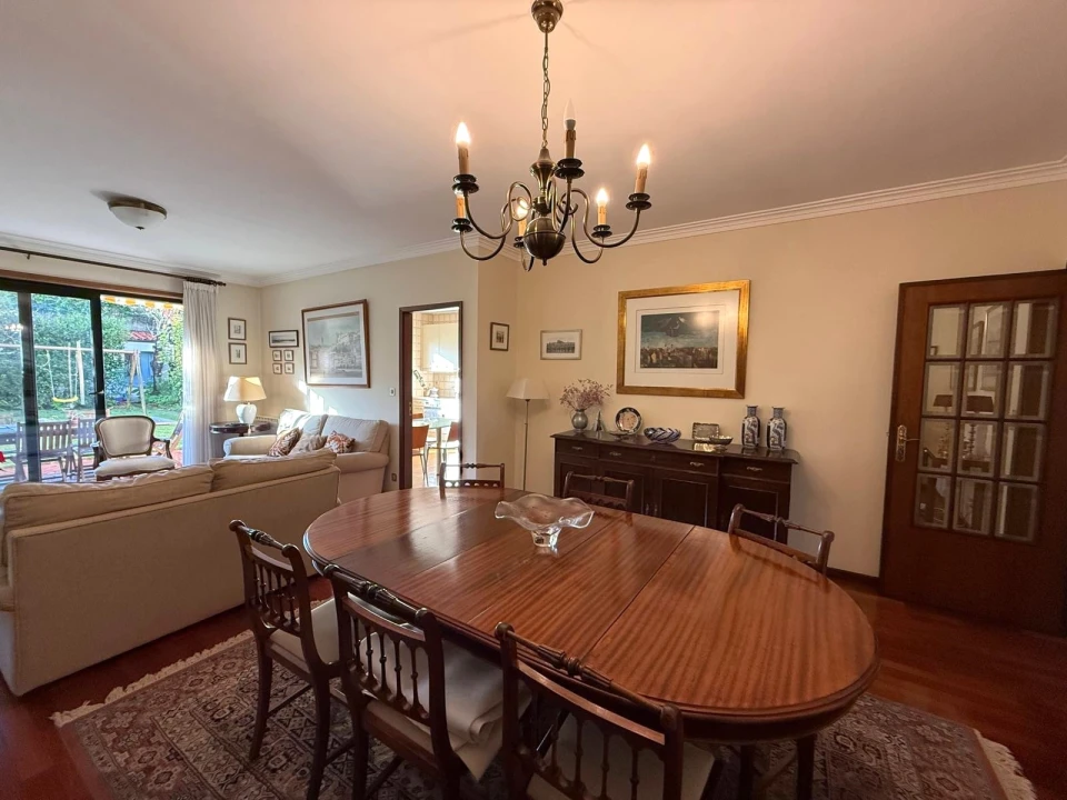 Moradia T4 para Venda em Aldoar, Foz do Douro e Nevogilde Foto 10