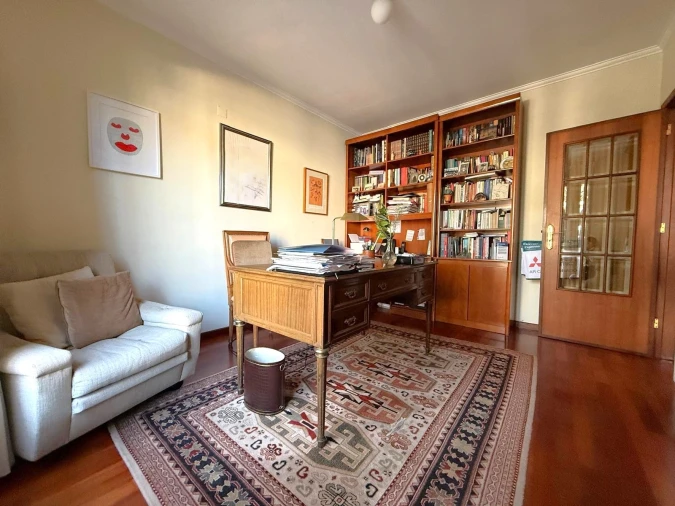 Moradia T4 para Venda em Aldoar, Foz do Douro e Nevogilde Foto 15