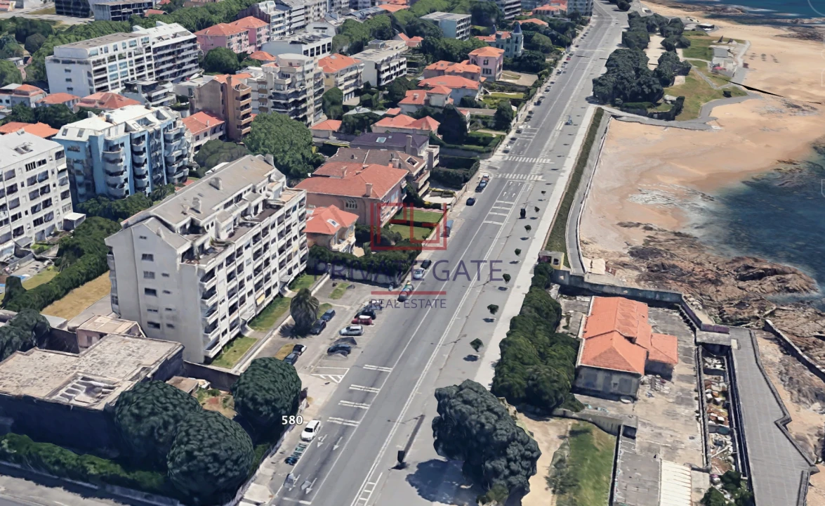 Apartamento T5 para Venda em Aldoar, Foz do Douro e Nevogilde Foto 1