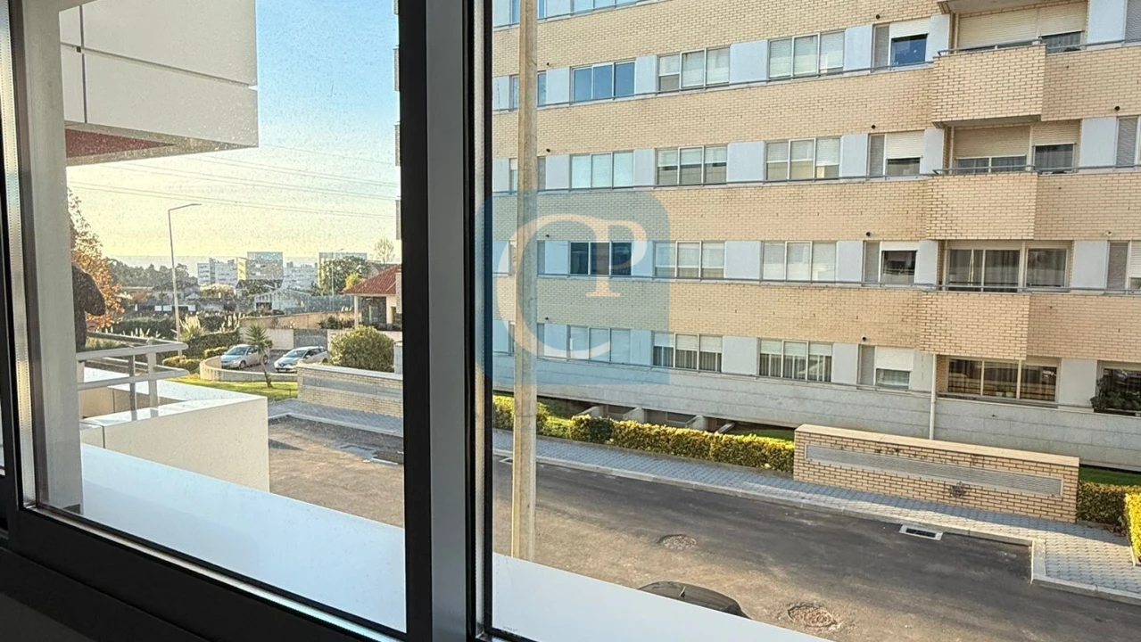 Apartamento T1 para Arrendamento em Santa Marinha e São Pedro da Afurada Foto 11