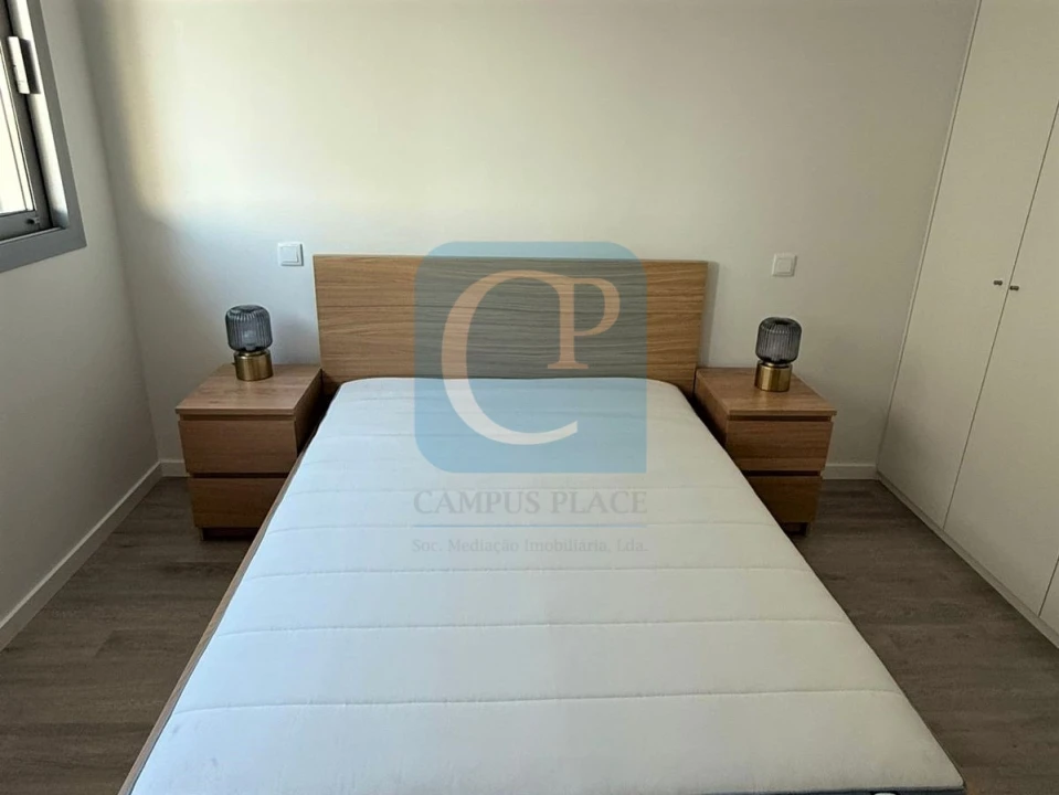 Apartamento T1 para Arrendamento em Santa Marinha e São Pedro da Afurada Foto 10