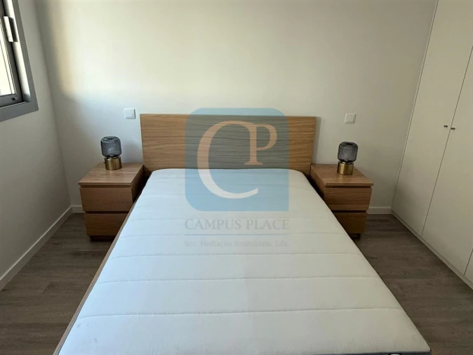 Apartamento T1 para Arrendamento em Santa Marinha e São Pedro da Afurada Foto 10