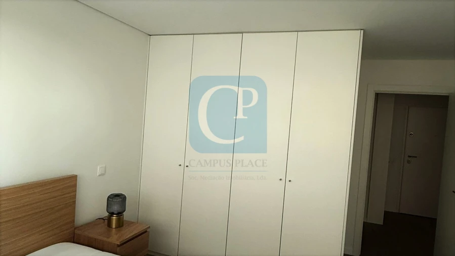 Apartamento T1 para Arrendamento em Santa Marinha e São Pedro da Afurada Foto 9