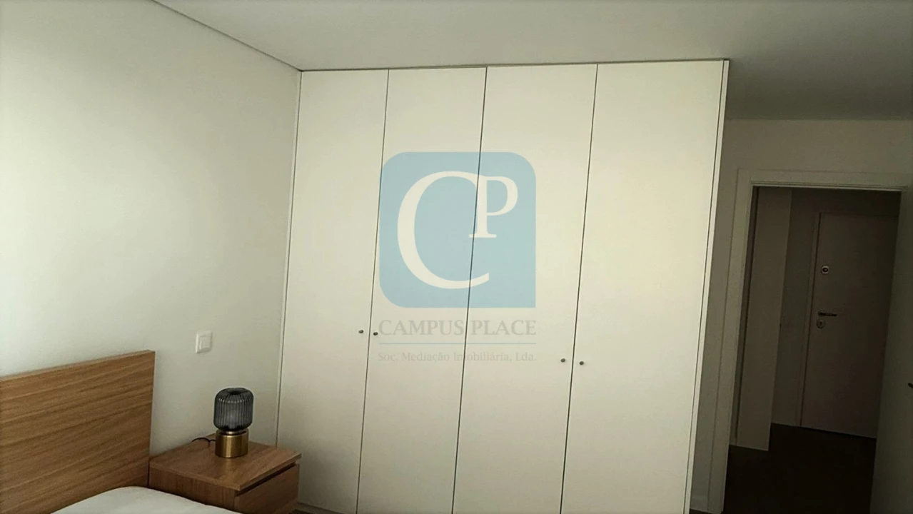 Apartamento T1 para Arrendamento em Santa Marinha e São Pedro da Afurada Foto 9