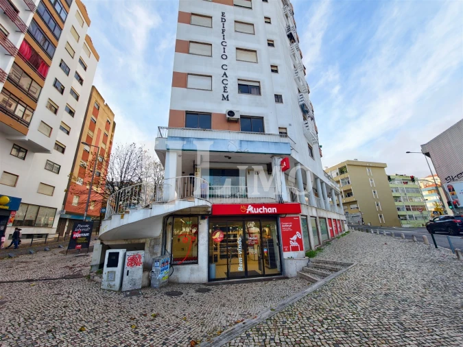 Apartamento T3 para Venda em Cacém e São Marcos Foto 2