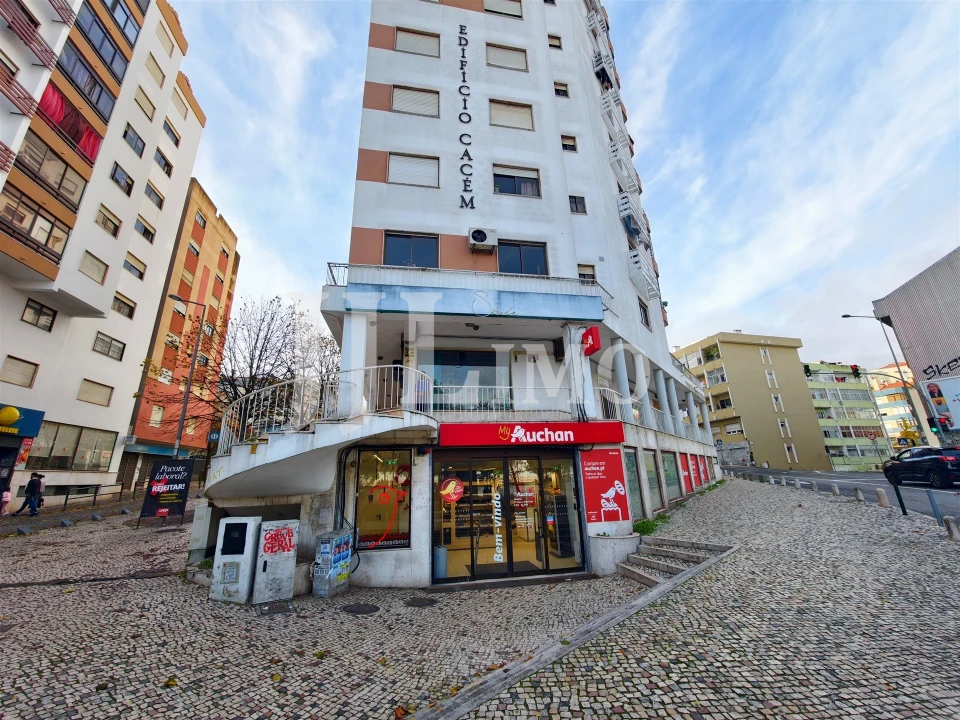 Apartamento T3 para Venda em Cacém e São Marcos Foto 2