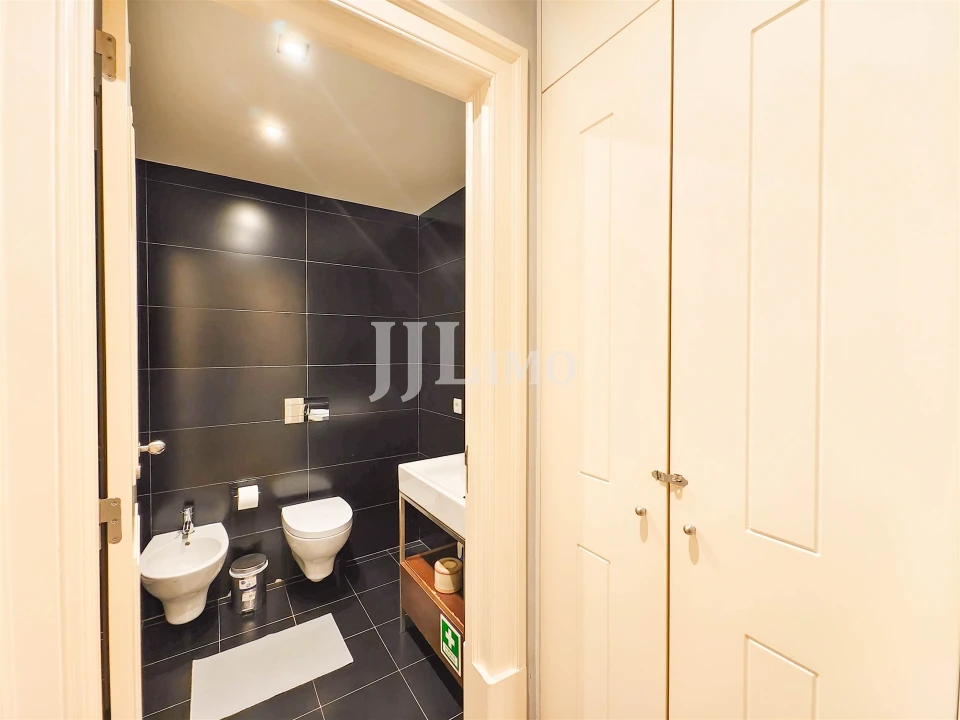 Apartamento T1 para Venda em Arroios Foto 12