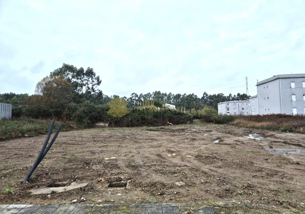 Terreno para Venda em Ermesinde Foto 5