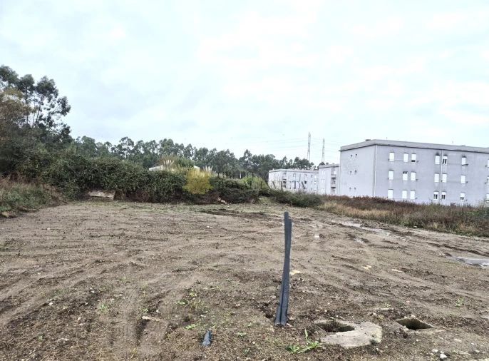 Terreno para Venda em Ermesinde Foto 3