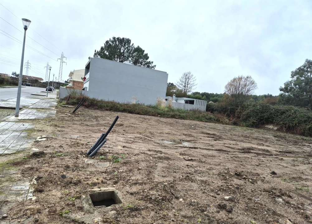 Terreno para Venda em Ermesinde Foto 8