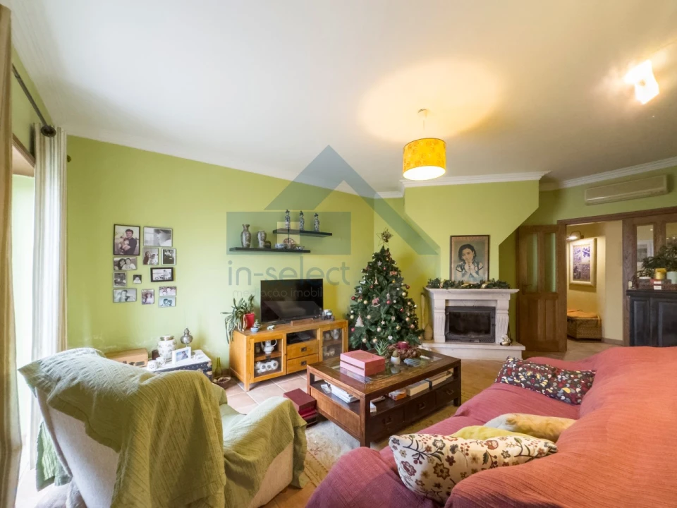 Apartamento T4 para Venda em Loule (São Sebastião) Foto 9