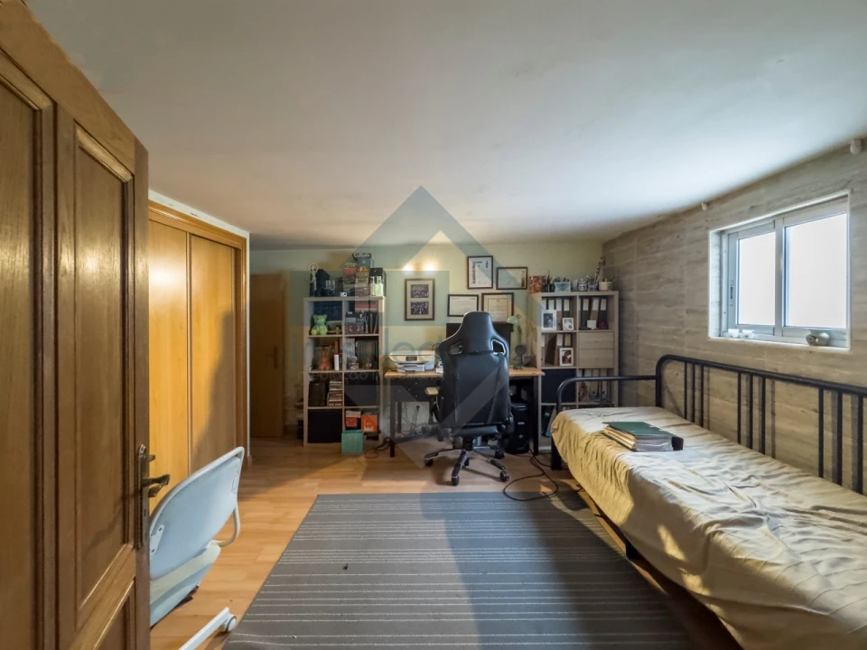 Apartamento T4 para Venda em Loule (São Sebastião) Foto 33