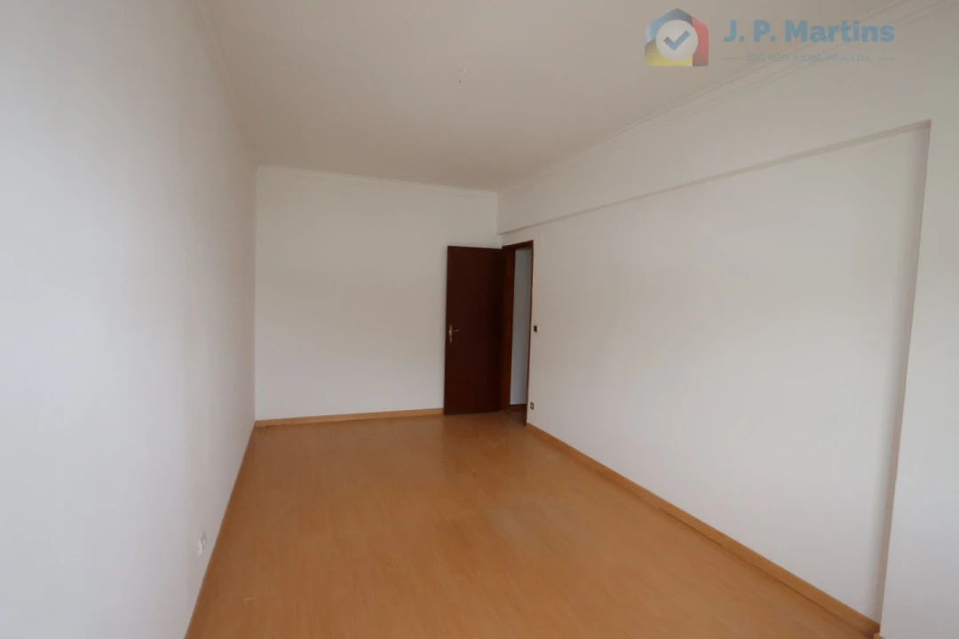 Apartamento T3 para Venda em Amora Foto 8