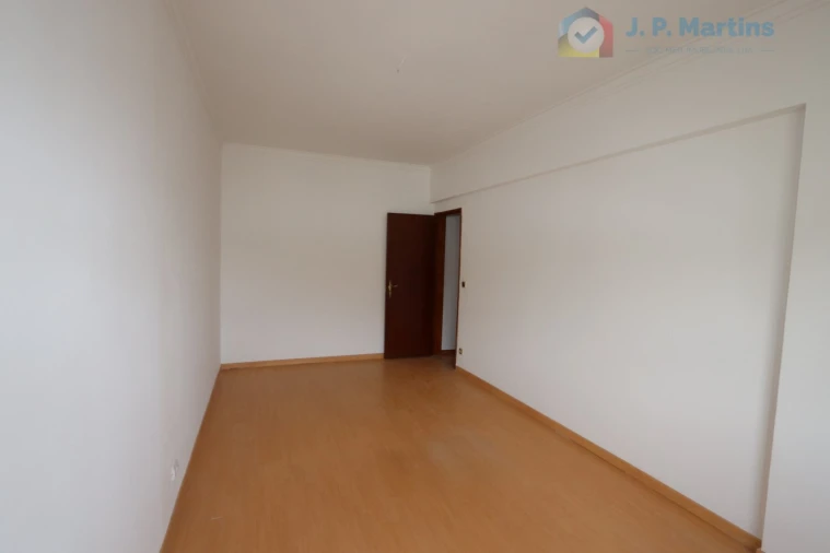 Apartamento T3 para Venda em Amora Foto 8