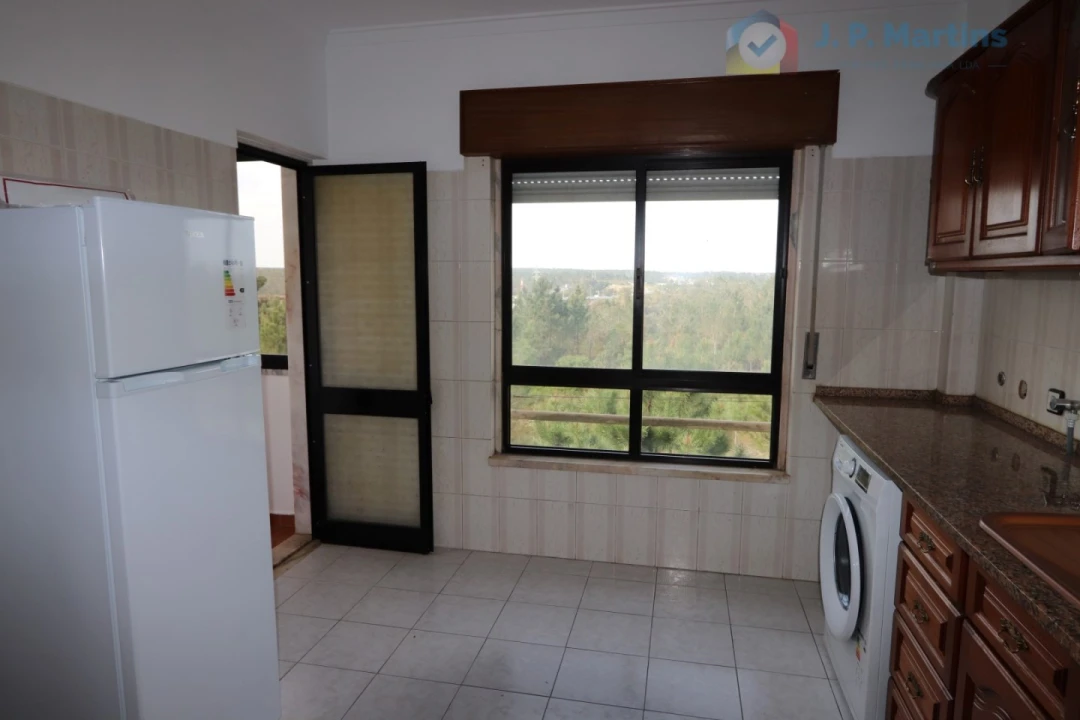 Apartamento T2 para Venda em Seixal, Arrentela e Aldeia de Paio Pires Foto 3