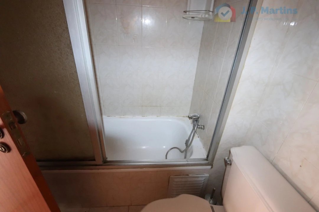 Apartamento T2 para Venda em Seixal, Arrentela e Aldeia de Paio Pires Foto 8