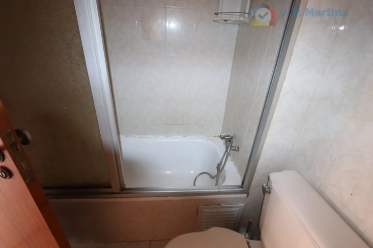 Apartamento T2 para Venda em Seixal, Arrentela e Aldeia de Paio Pires Foto 8