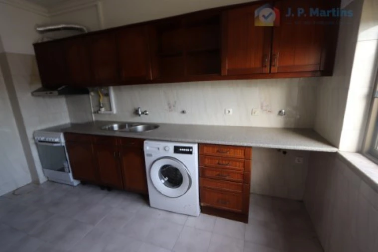 Apartamento T3 para Venda em Amora Foto 2