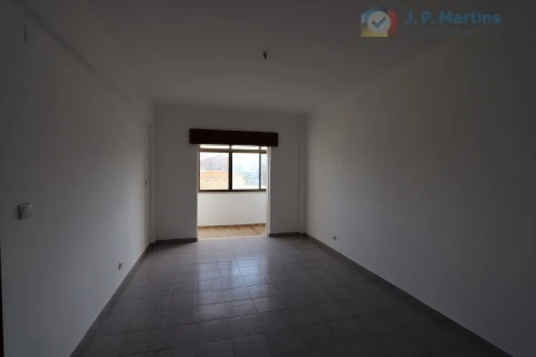 Apartamento T3 para Venda em Amora Foto 5