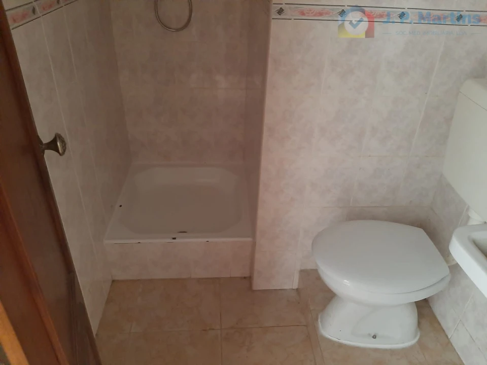 Apartamento T3 para Venda em Santo Antonio da Charneca Foto 6