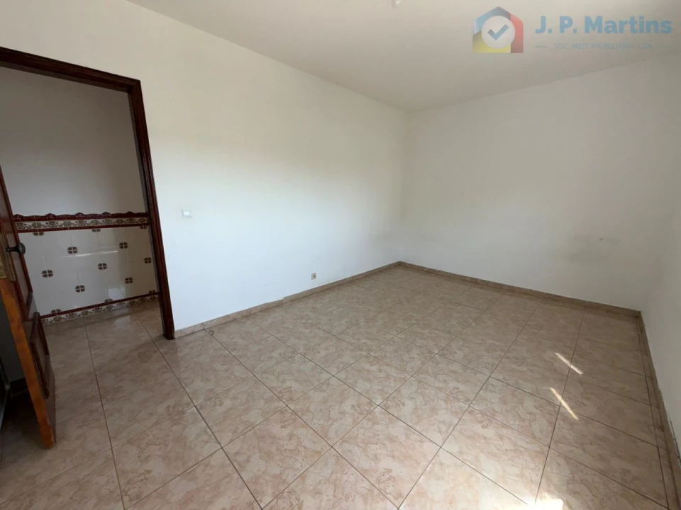 Apartamento T3 para Venda em Santo Antonio da Charneca Foto 17