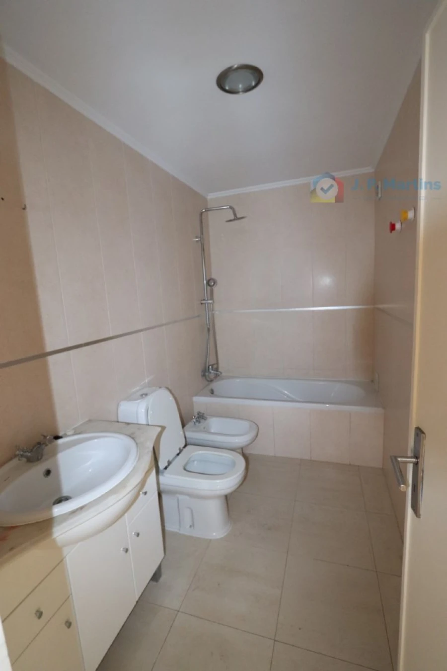 Apartamento T2 para Venda em Amora Foto 11