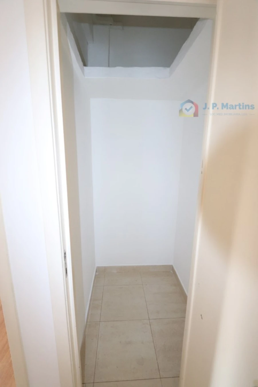 Apartamento T2 para Venda em Amora Foto 12