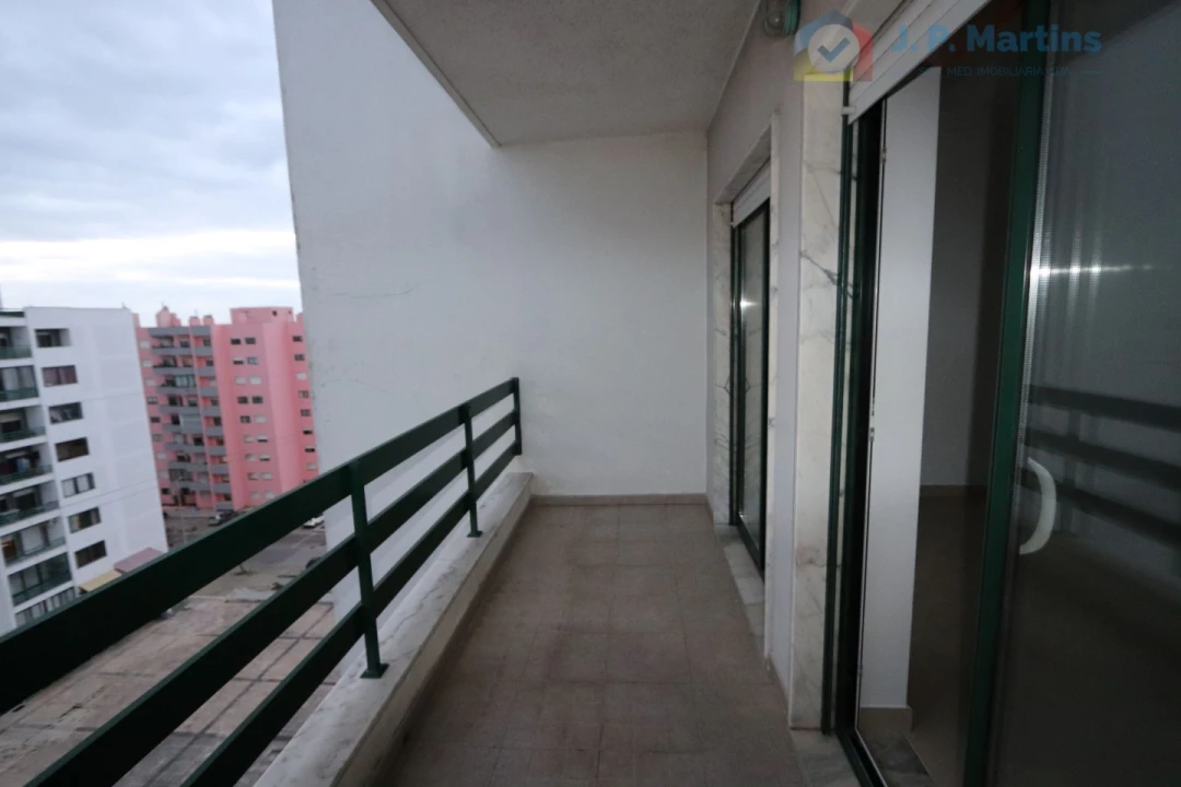 Apartamento T3 para Venda em Barreiro e Lavradio Foto 1