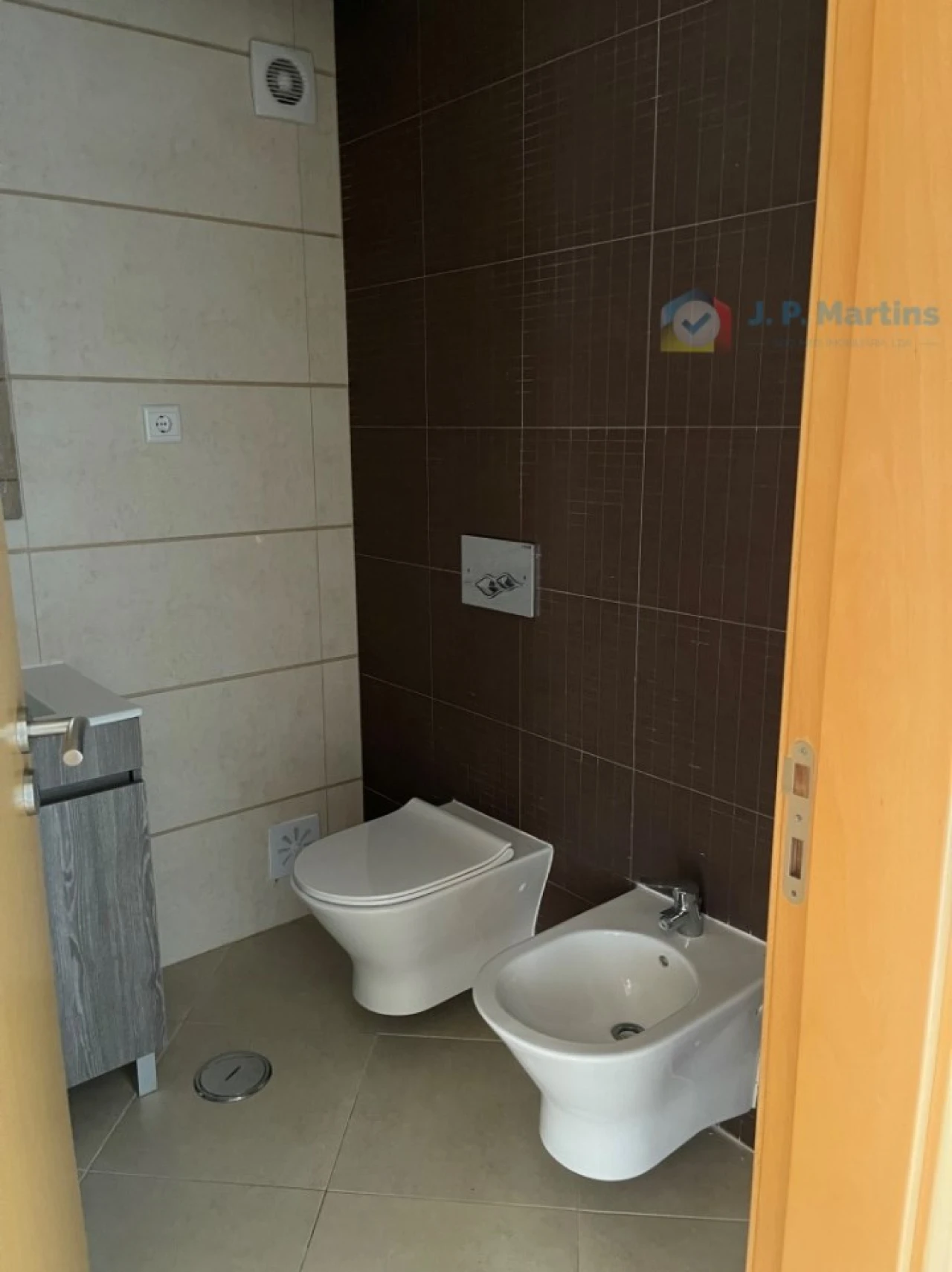 Apartamento T3 para Venda em Barreiro e Lavradio Foto 9