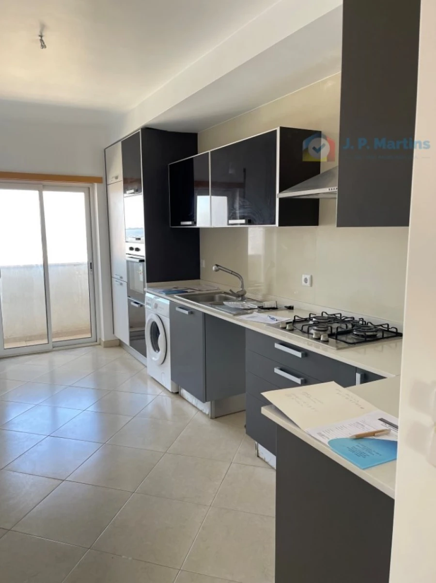 Apartamento T3 para Venda em Barreiro e Lavradio Foto 3