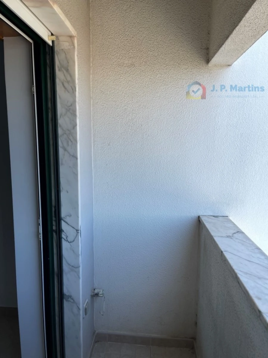 Apartamento T3 para Venda em Barreiro e Lavradio Foto 5